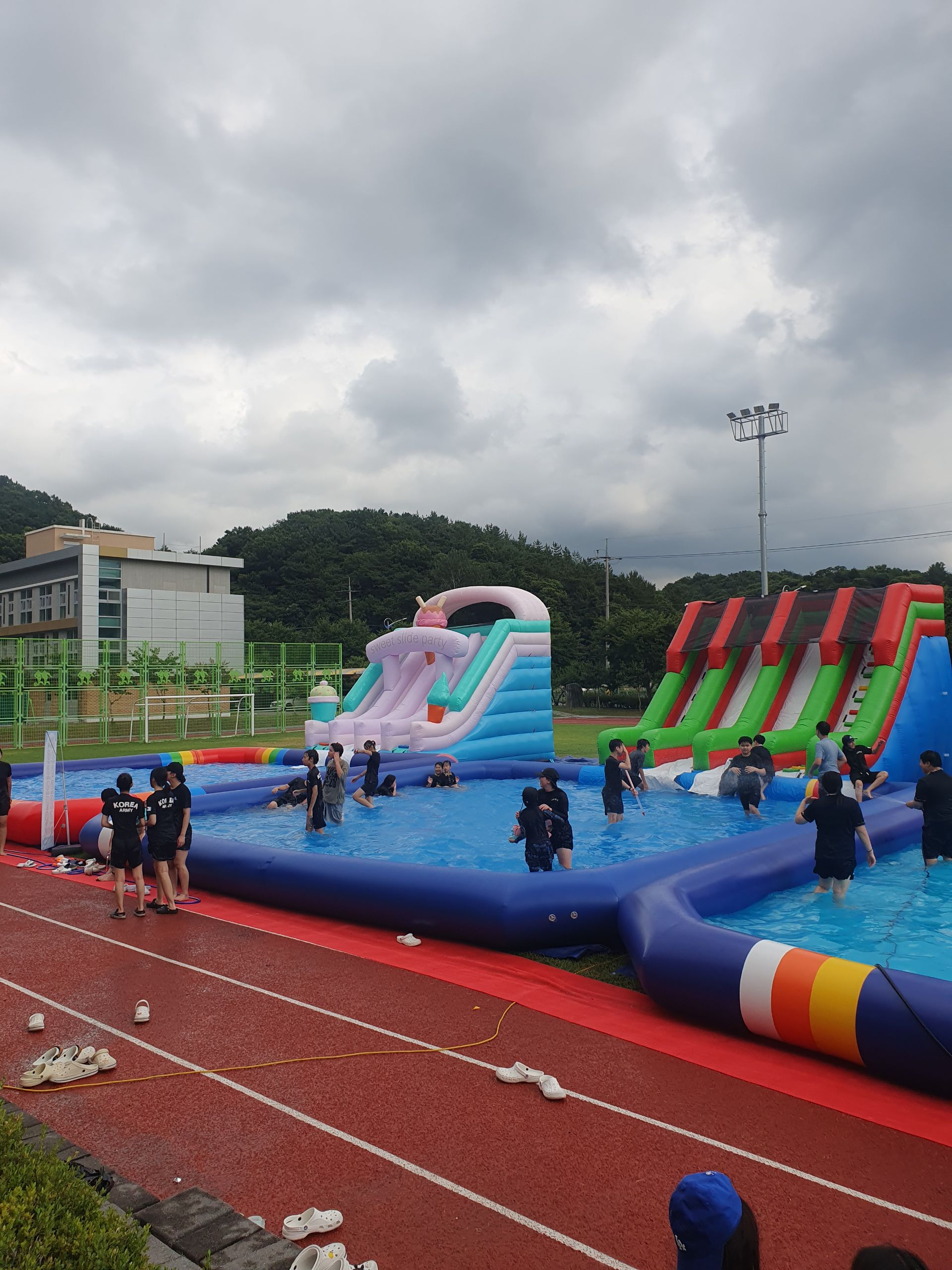 여름 물놀이 패키지 A  구성 : 대형 워터슬라이드 + 10m x 10m 풀장 (전화,카카오채널문의) 상세 이미지 12
