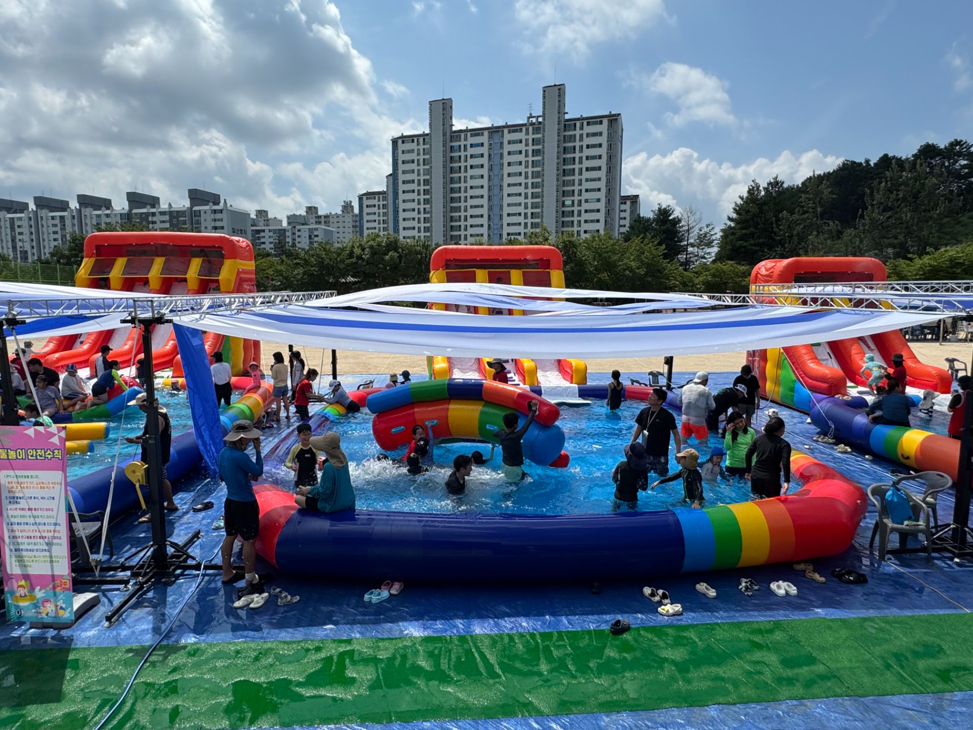 여름 물놀이 패키지 B  구성 : 준대형 워터슬라이드 + 8m x 8m 풀장 (전화,카카오채널문의) 상세 이미지 3