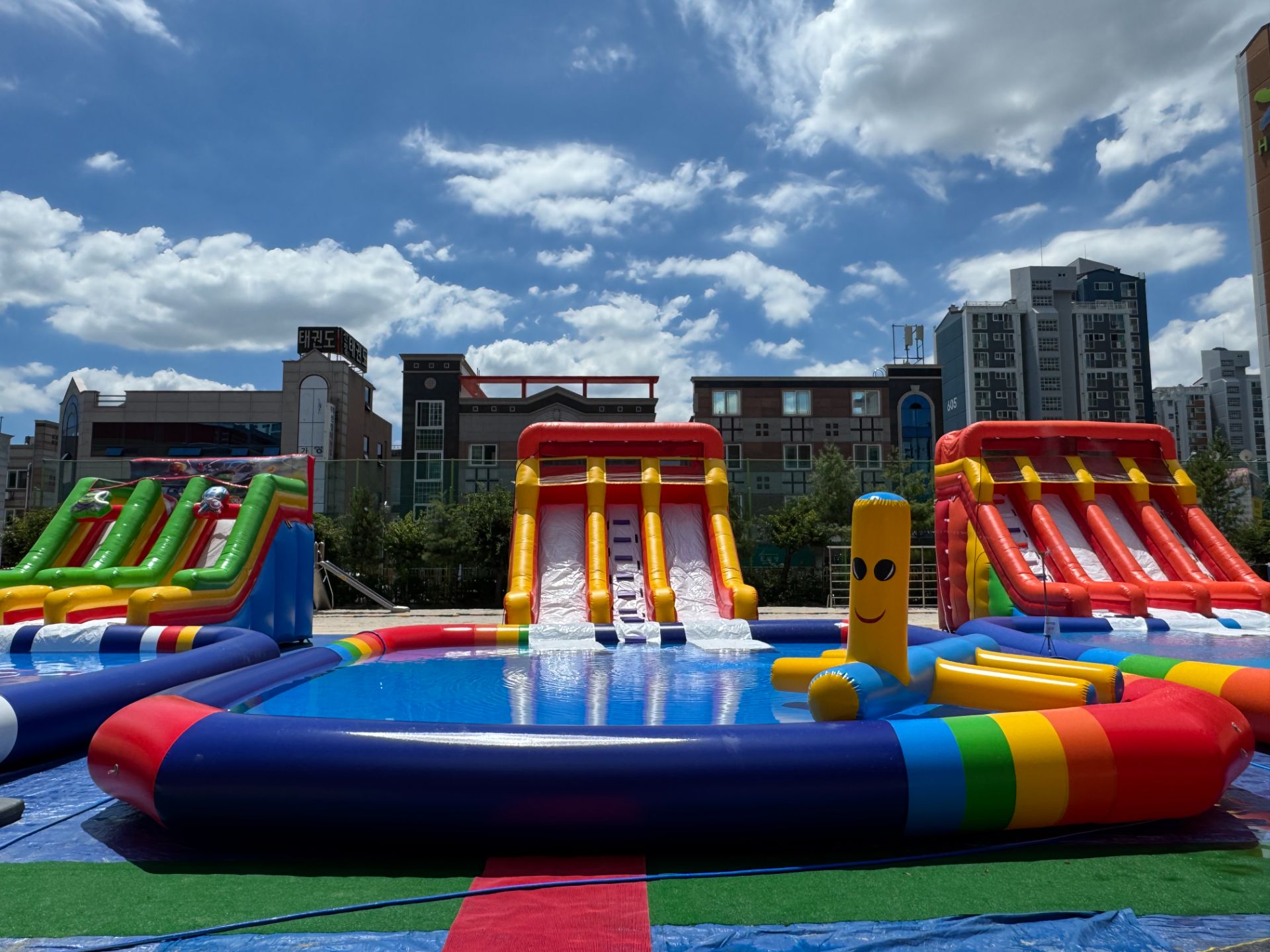 여름 물놀이 패키지 B  구성 : 준대형 워터슬라이드 + 8m x 8m 풀장 (전화,카카오채널문의) 상세 이미지 8