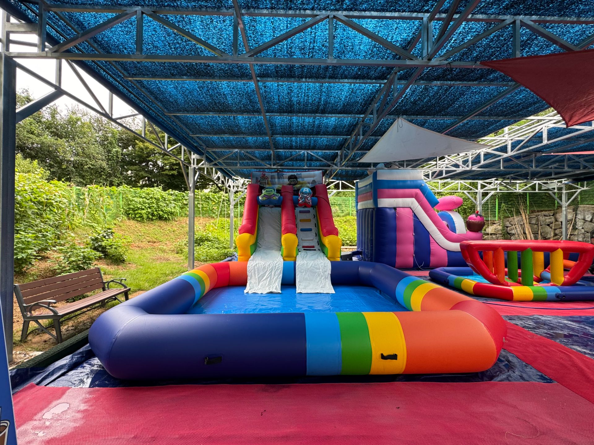 여름 물놀이 패키지 C  구성 : 중소형 워터슬라이드 + 5m x 5m OR 6m x 4m 풀장 (전화,카카오채널문의) 상세 이미지 7