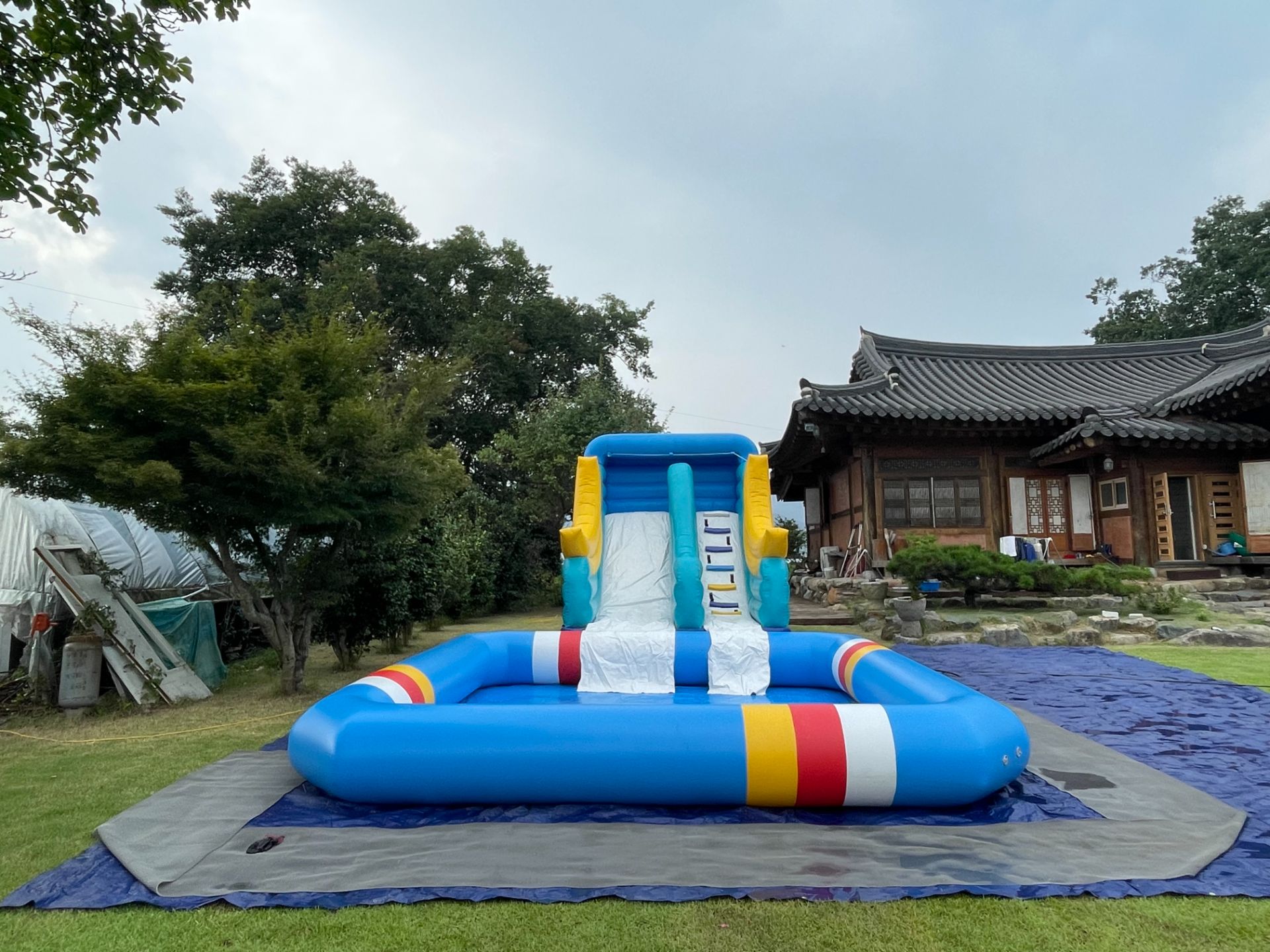 여름 물놀이 패키지 C  구성 : 중소형 워터슬라이드 + 5m x 5m OR 6m x 4m 풀장 (전화,카카오채널문의) 상세 이미지 13