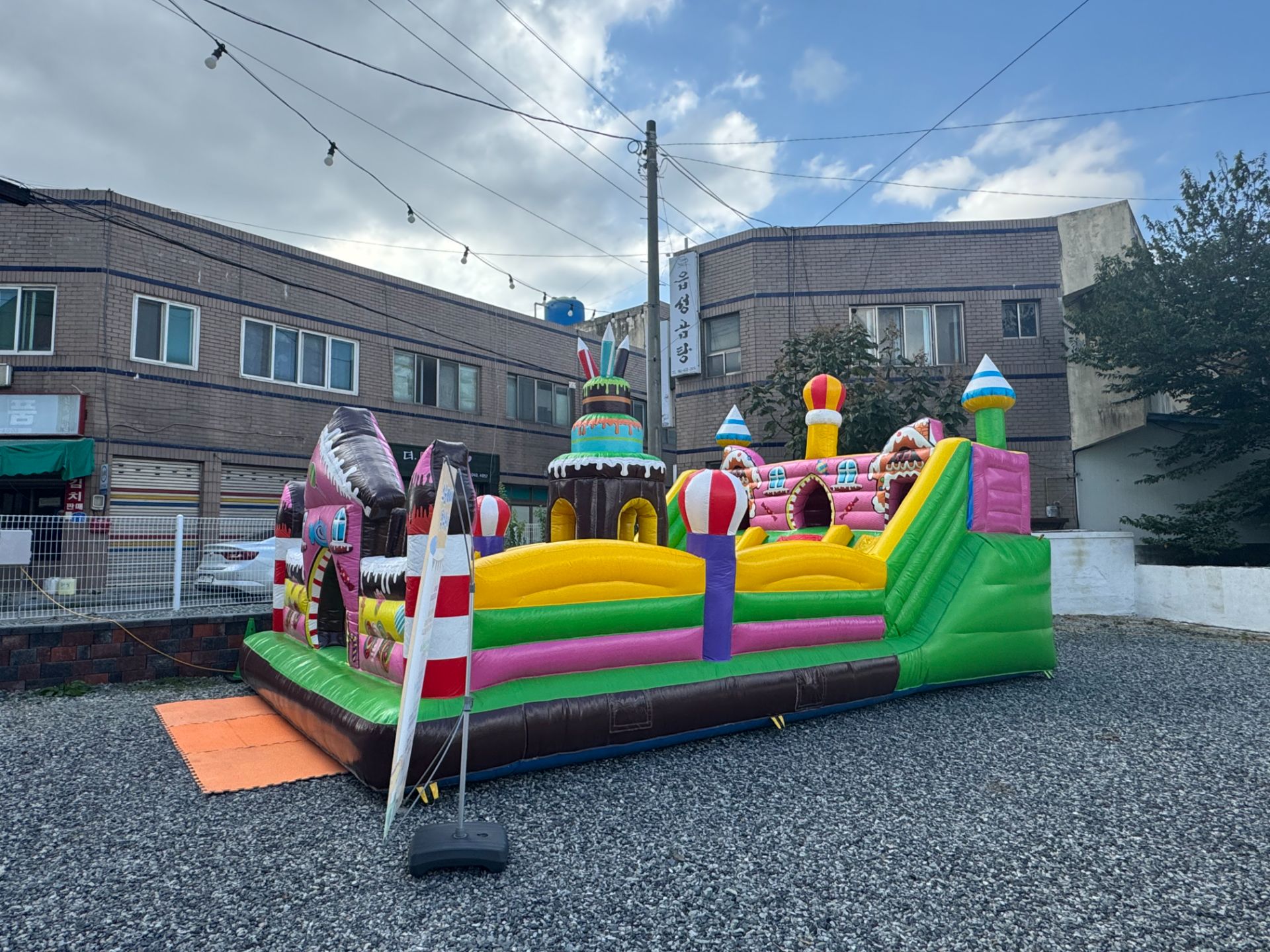 과자집 중형 에어바운스  (전화,카카오채널문의) 상세 이미지 9