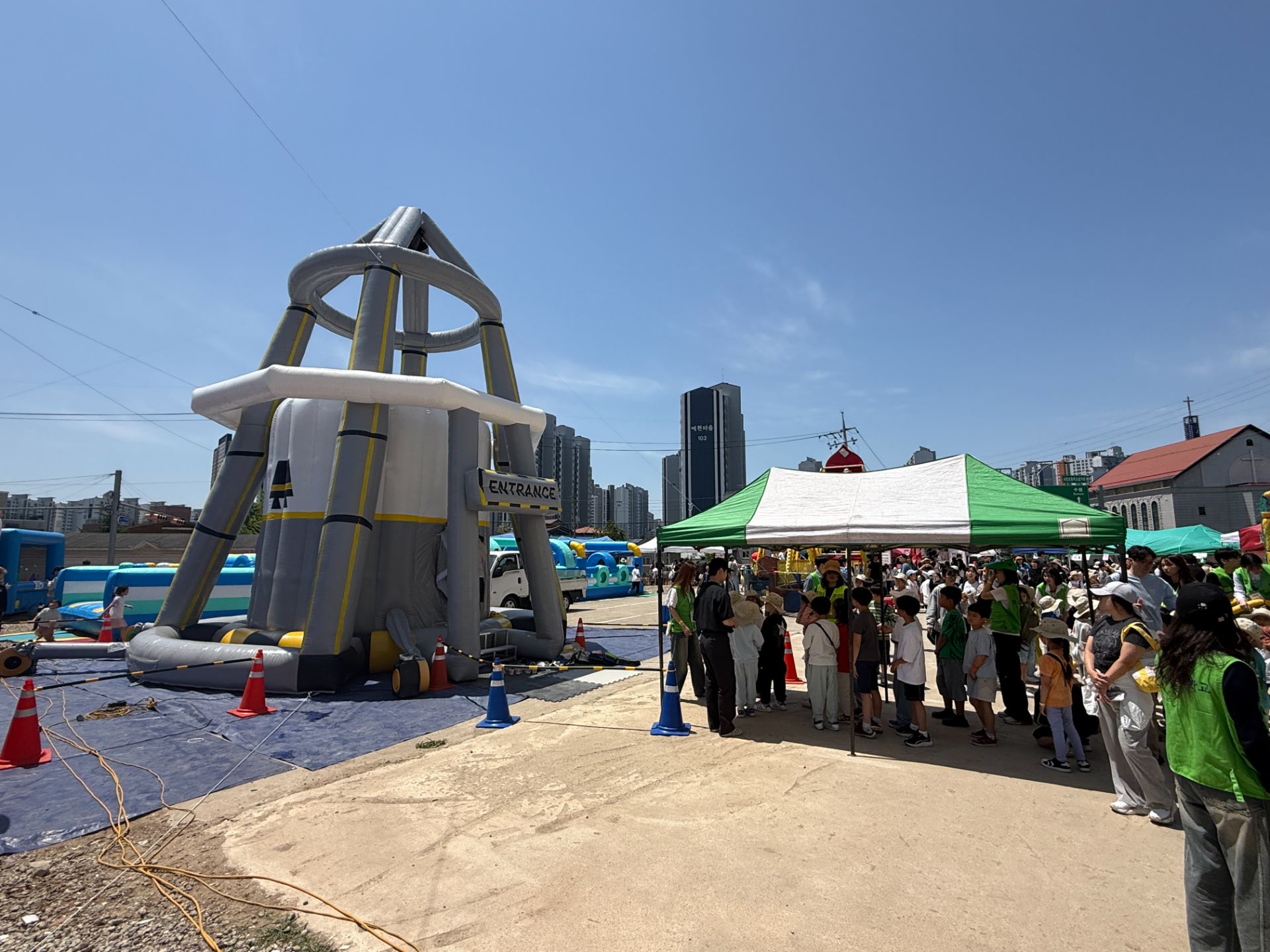 우주선 낙하산 에어바운스 상세 이미지 15
