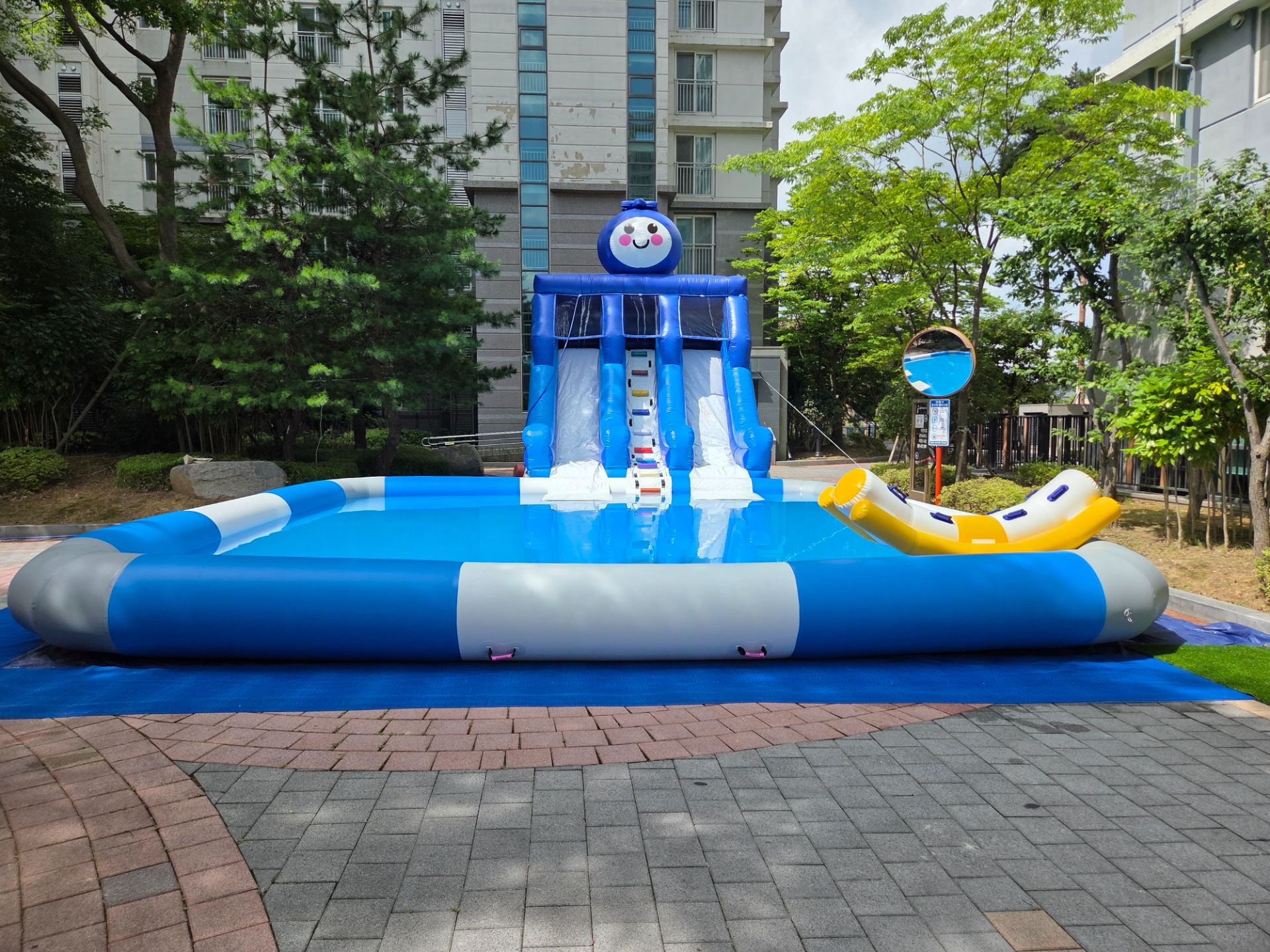 여름 물놀이 패키지 B  구성 : 준대형 워터슬라이드 + 8m x 8m 풀장 상세 이미지 10